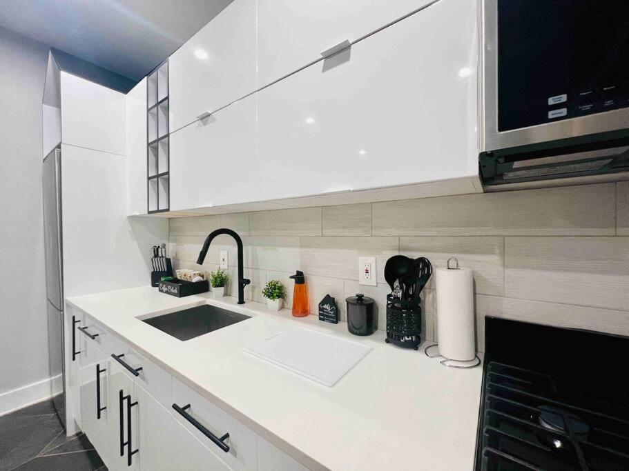 2 Bedroom Apartment, Close To Nyc & Downtown Jc! Джерси-Сити Экстерьер фото